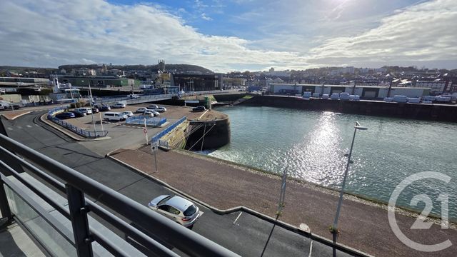Appartement F2 &agrave; louer - 2 pi&egrave;ces - 64,65 m2 - Fecamp - 76 - HAUTE-NORMANDIE