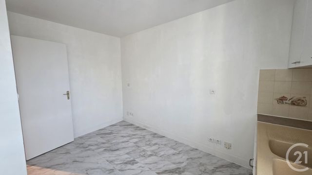 Appartement &agrave; louer - 4 pi&egrave;ces - 85,47 m2 - Fecamp - 76 - HAUTE-NORMANDIE