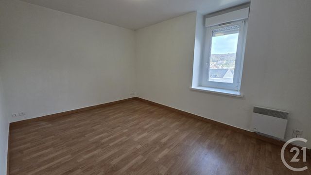 Appartement &agrave; louer - 4 pi&egrave;ces - 85,47 m2 - Fecamp - 76 - HAUTE-NORMANDIE