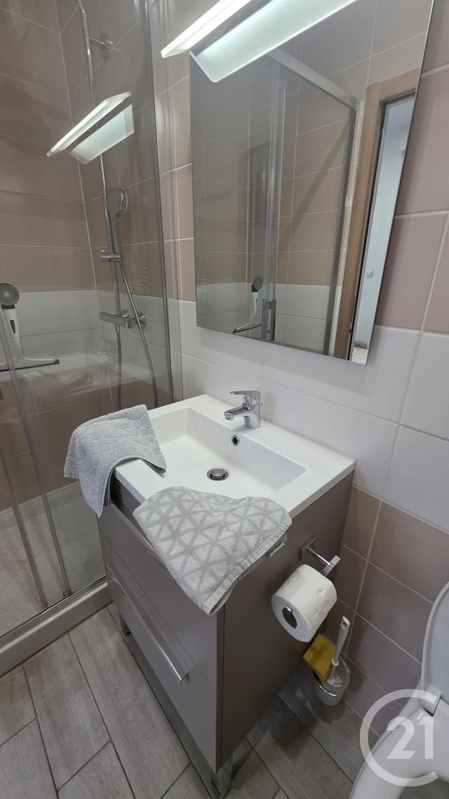 Maison à louer - 3 pièces - 34,30 m2 - Fecamp - 76 - HAUTE-NORMANDIE