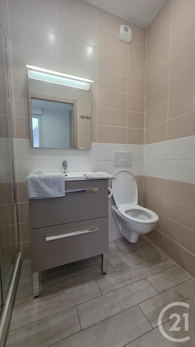 Maison à louer - 3 pièces - 34,30 m2 - Fecamp - 76 - HAUTE-NORMANDIE