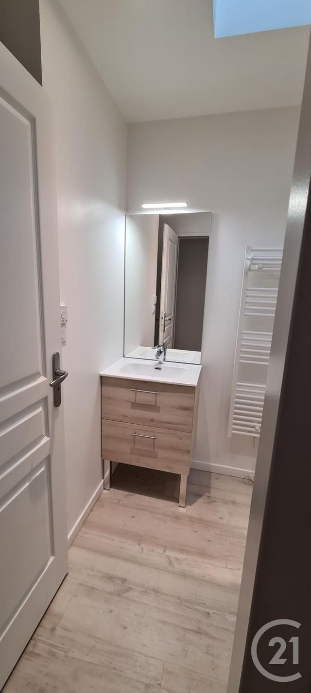 Appartement &agrave; louer - 3 pi&egrave;ces - 59,67 m2 - Fecamp - 76 - HAUTE-NORMANDIE