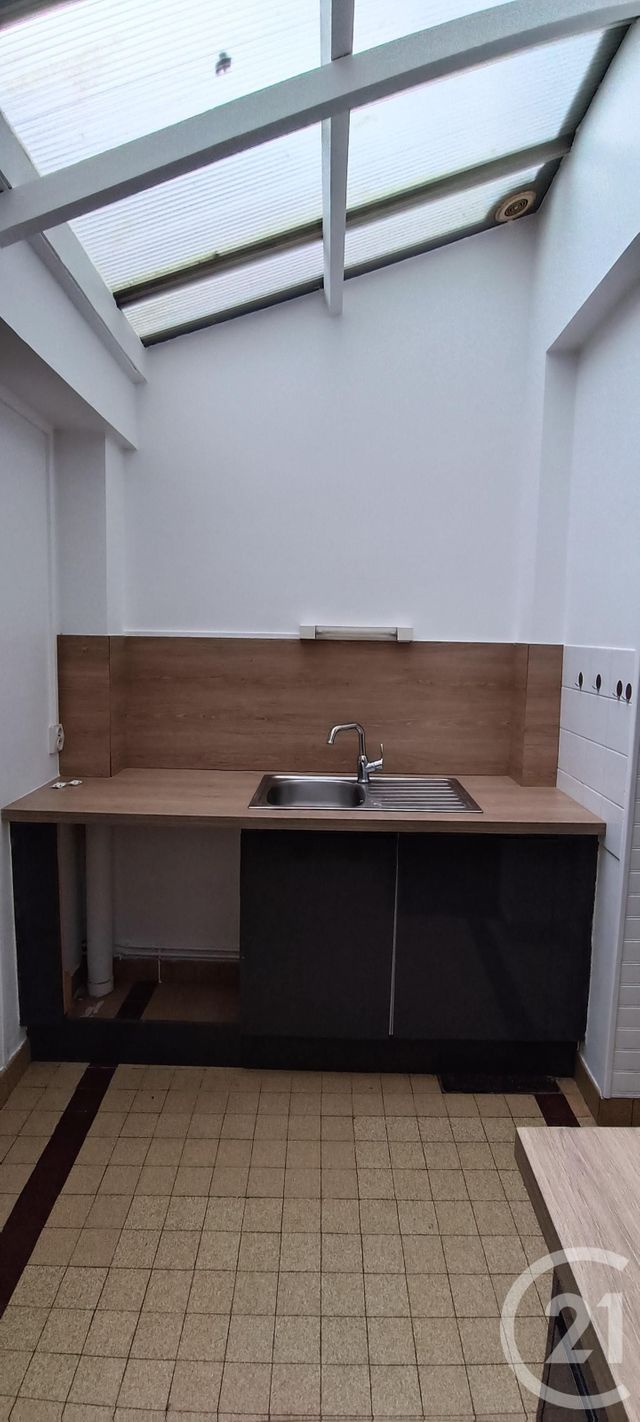 Maison &agrave; louer - 3 pi&egrave;ces - 87,24 m2 - Fecamp - 76 - HAUTE-NORMANDIE