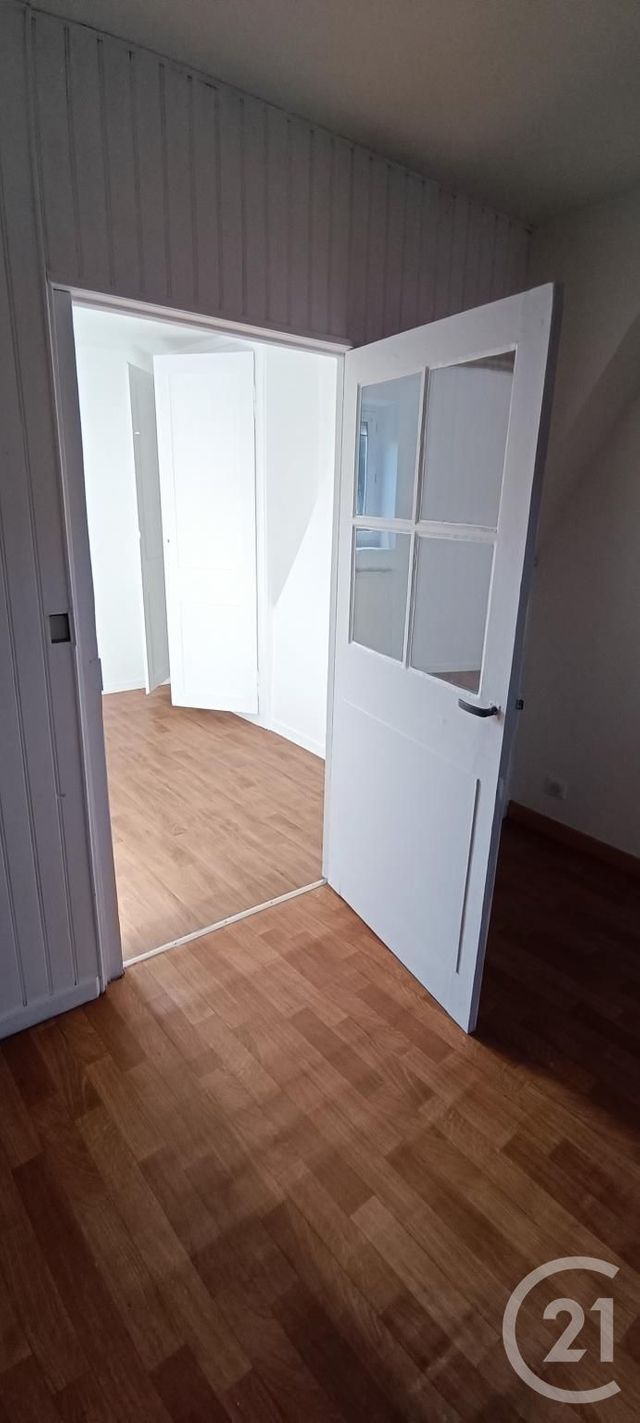 Maison &agrave; louer - 3 pi&egrave;ces - 87,24 m2 - Fecamp - 76 - HAUTE-NORMANDIE