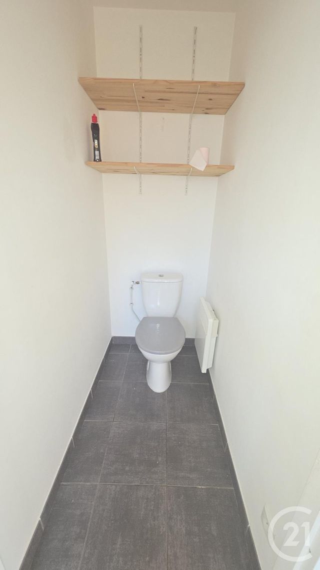 Appartement &agrave; louer - 2 pi&egrave;ces - 38,90 m2 - Fecamp - 76 - HAUTE-NORMANDIE