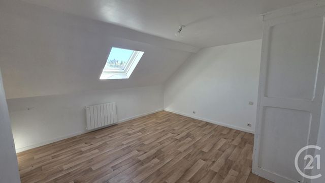 Maison &agrave; louer - 4 pi&egrave;ces - 69,40 m2 - Valmont - 76 - HAUTE-NORMANDIE