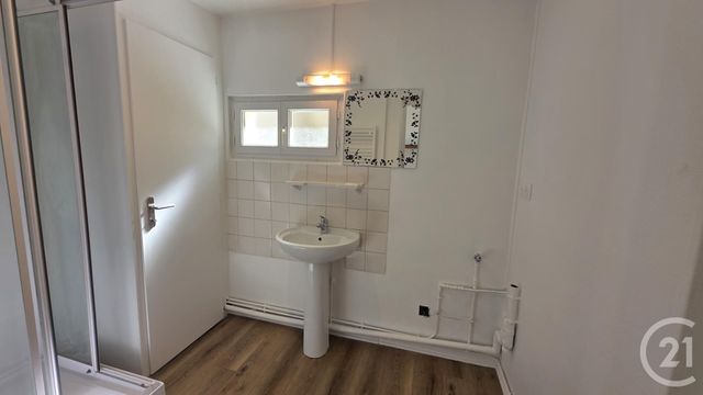 Maison &agrave; louer - 4 pi&egrave;ces - 69,40 m2 - Valmont - 76 - HAUTE-NORMANDIE