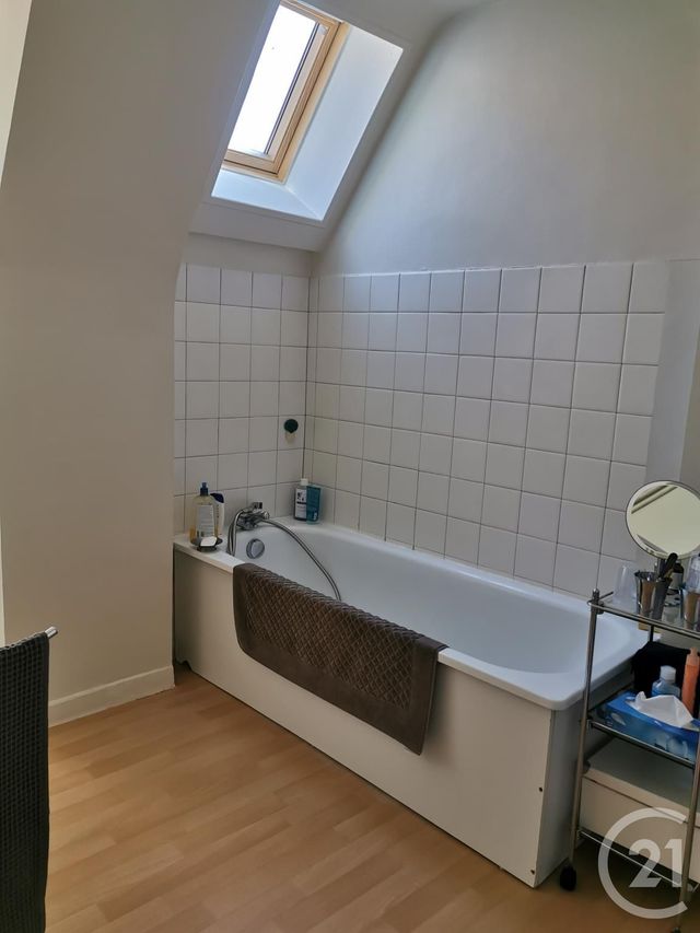 Appartement F3 &agrave; louer - 3 pi&egrave;ces - 84,60 m2 - Fecamp - 76 - HAUTE-NORMANDIE