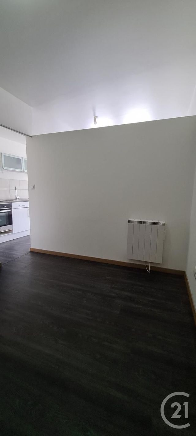Appartement Studio &agrave; louer - 1 pi&egrave;ce - 32,21 m2 - Fecamp - 76 - HAUTE-NORMANDIE