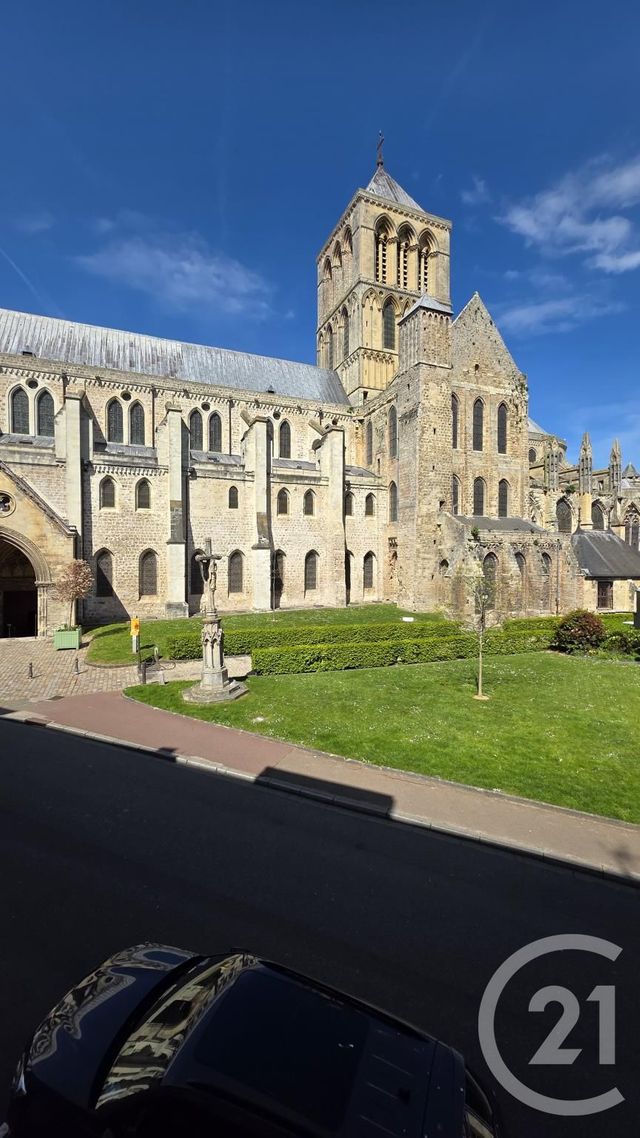 Appartement Studio &agrave; louer - 1 pi&egrave;ce - 22,19 m2 - Fecamp - 76 - HAUTE-NORMANDIE