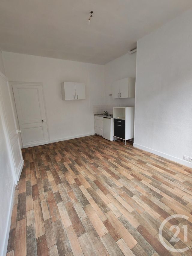 Appartement &agrave; louer - 2 pi&egrave;ces - 34,33 m2 - Fecamp - 76 - HAUTE-NORMANDIE