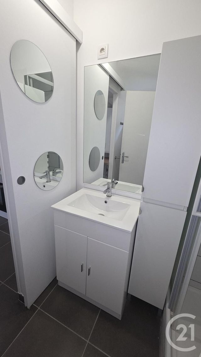 Maison &agrave; louer - 3 pi&egrave;ces - 37,89 m2 - Fecamp - 76 - HAUTE-NORMANDIE