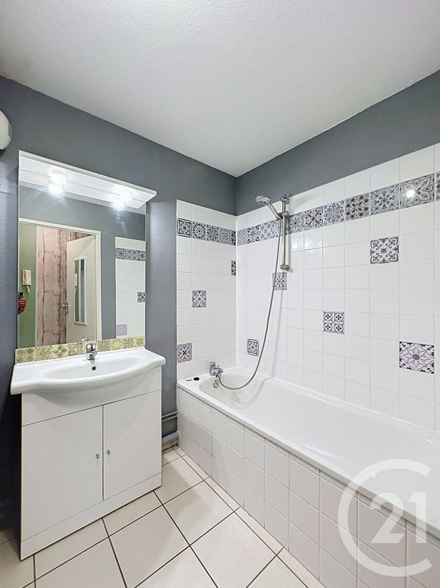 Appartement F2 bis &agrave; vendre - 2 pi&egrave;ces - 54 m2 - Fecamp - 76 - HAUTE-NORMANDIE