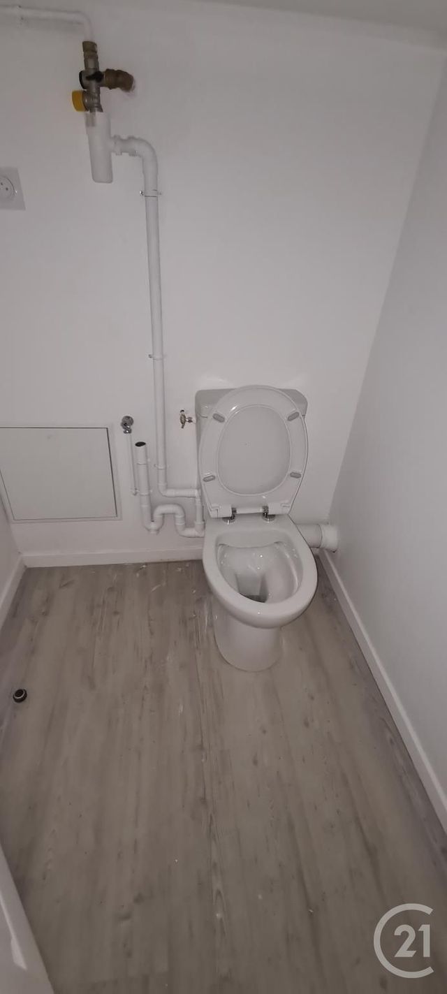 Appartement Studio &agrave; louer - 1 pi&egrave;ce - 28,10 m2 - Fecamp - 76 - HAUTE-NORMANDIE
