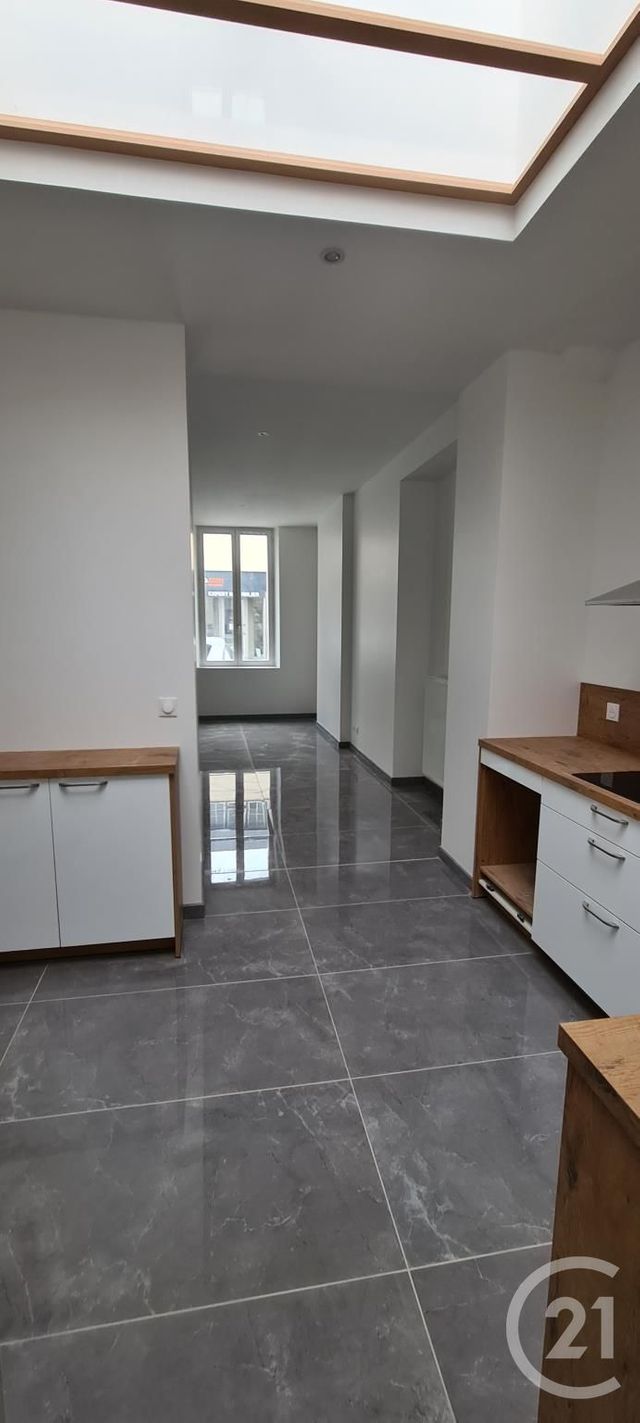 Maison &agrave; louer - 4 pi&egrave;ces - 116,40 m2 - Fecamp - 76 - HAUTE-NORMANDIE