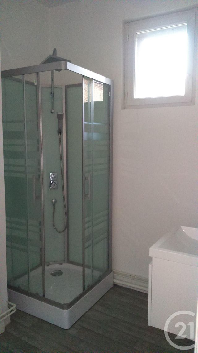 Appartement &agrave; louer - 2 pi&egrave;ces - 48,40 m2 - Fecamp - 76 - HAUTE-NORMANDIE