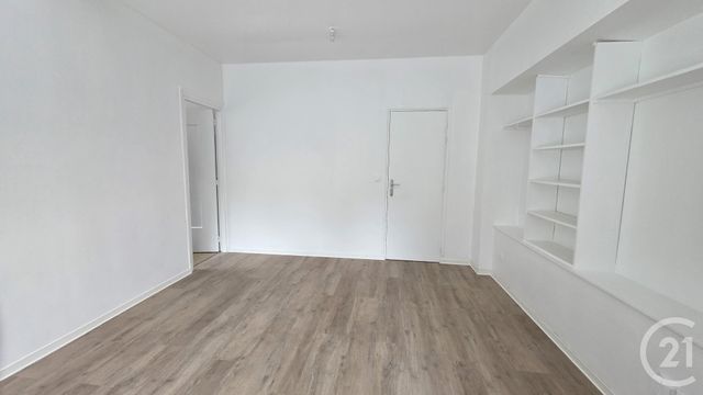 Appartement Studio &agrave; louer - 1 pi&egrave;ce - 21,30 m2 - Fecamp - 76 - HAUTE-NORMANDIE