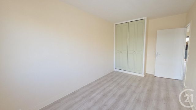 Appartement F3 &agrave; louer - 3 pi&egrave;ces - 83,31 m2 - Fecamp - 76 - HAUTE-NORMANDIE