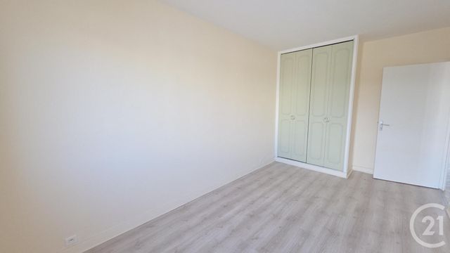 Appartement F3 &agrave; louer - 3 pi&egrave;ces - 83,31 m2 - Fecamp - 76 - HAUTE-NORMANDIE