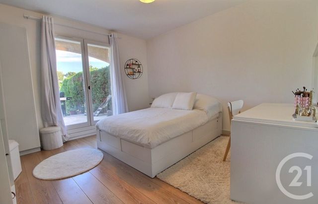 Maison à vendre - 6 pièces - 200 m2 - Biot - 06 - PROVENCE-ALPES-COTE-D-AZUR