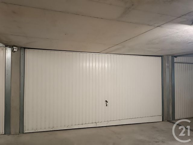 Parking &agrave; vendre - 24 m2 - Antibes - 06 - PROVENCE-ALPES-COTE-D-AZUR