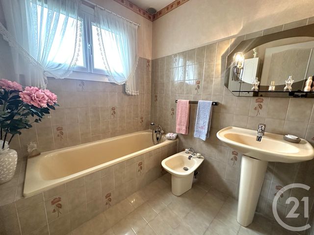 Maison à vendre - 4 pièces - 90 m2 - Begles - 33 - AQUITAINE