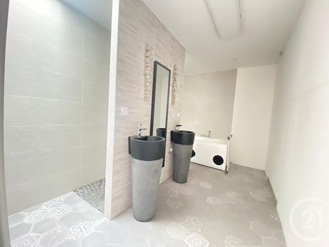 Maison à vendre - 6 pièces - 150 m2 - Begles - 33 - AQUITAINE