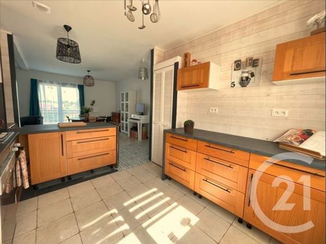 Maison à vendre - 5 pièces - 107,50 m2 - St Medard D Eyrans - 33 - AQUITAINE