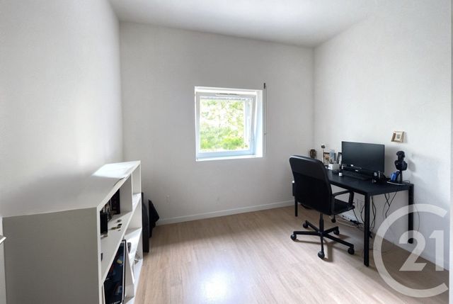 Appartement T3 à vendre - 3 pièces - 58,60 m2 - Begles - 33 - AQUITAINE