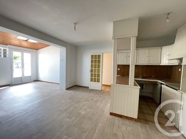 Appartement T4 à vendre - 4 pièces - 72,80 m2 - Begles - 33 - AQUITAINE