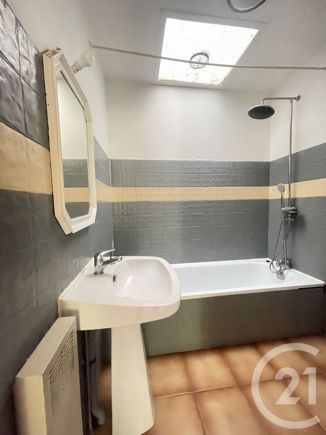 Appartement T4 à vendre - 4 pièces - 72,80 m2 - Begles - 33 - AQUITAINE