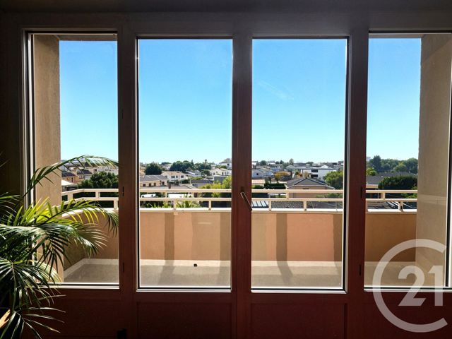Appartement T3 à vendre - 3 pièces - 72 m2 - Begles - 33 - AQUITAINE