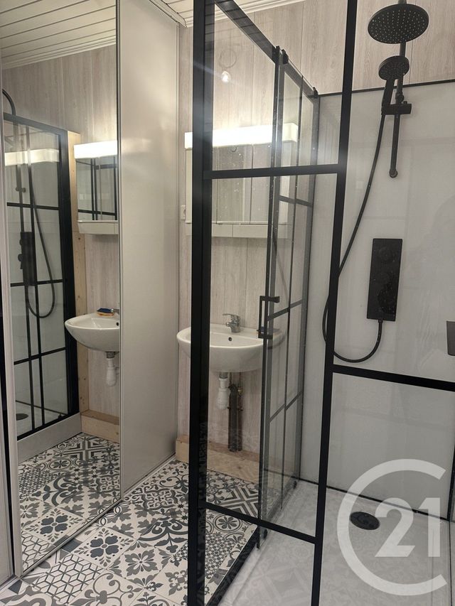 Appartement T2 à louer - 2 pièces - 45 m2 - Begles - 33 - AQUITAINE