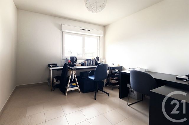 Appartement T3 &agrave; vendre - 3 pi&egrave;ces - 70 m2 - Begles - 33 - AQUITAINE