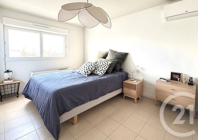 Appartement T3 &agrave; vendre - 3 pi&egrave;ces - 70 m2 - Begles - 33 - AQUITAINE