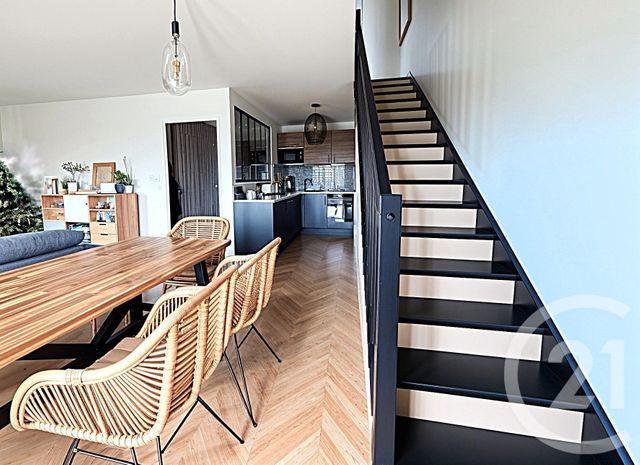 Appartement T3 &agrave; vendre - 3 pi&egrave;ces - 70 m2 - Begles - 33 - AQUITAINE