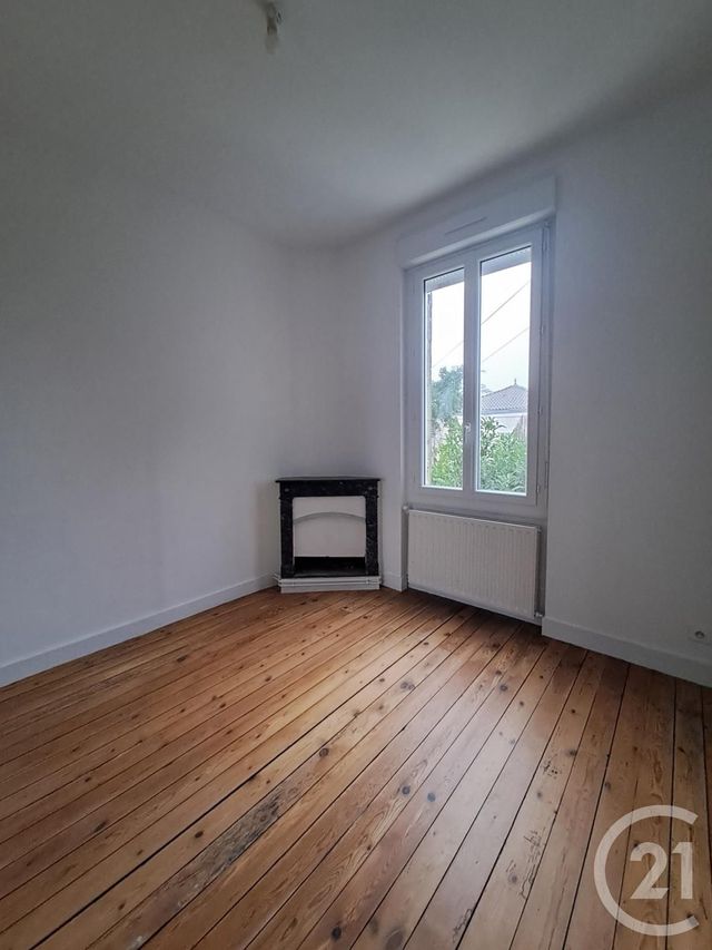 Maison &agrave; louer - 3 pi&egrave;ces - 78,17 m2 - Begles - 33 - AQUITAINE