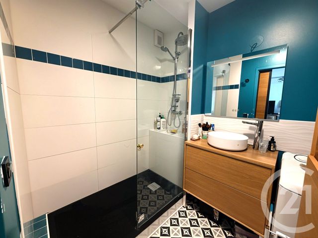 Appartement T3 &agrave; vendre - 3 pi&egrave;ces - 62,26 m2 - Begles - 33 - AQUITAINE