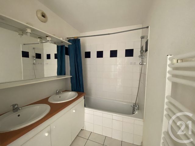 Appartement T4 &agrave; vendre - 4 pi&egrave;ces - 70 m2 - Begles - 33 - AQUITAINE