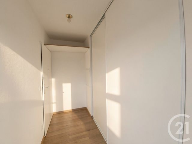 Appartement T2 &agrave; louer - 2 pi&egrave;ces - 42 m2 - Begles - 33 - AQUITAINE