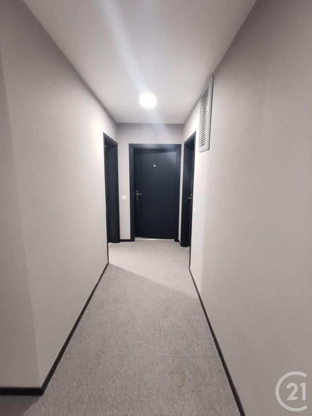 Appartement T3 &agrave; louer - 3 pi&egrave;ces - 65,25 m2 - Begles - 33 - AQUITAINE