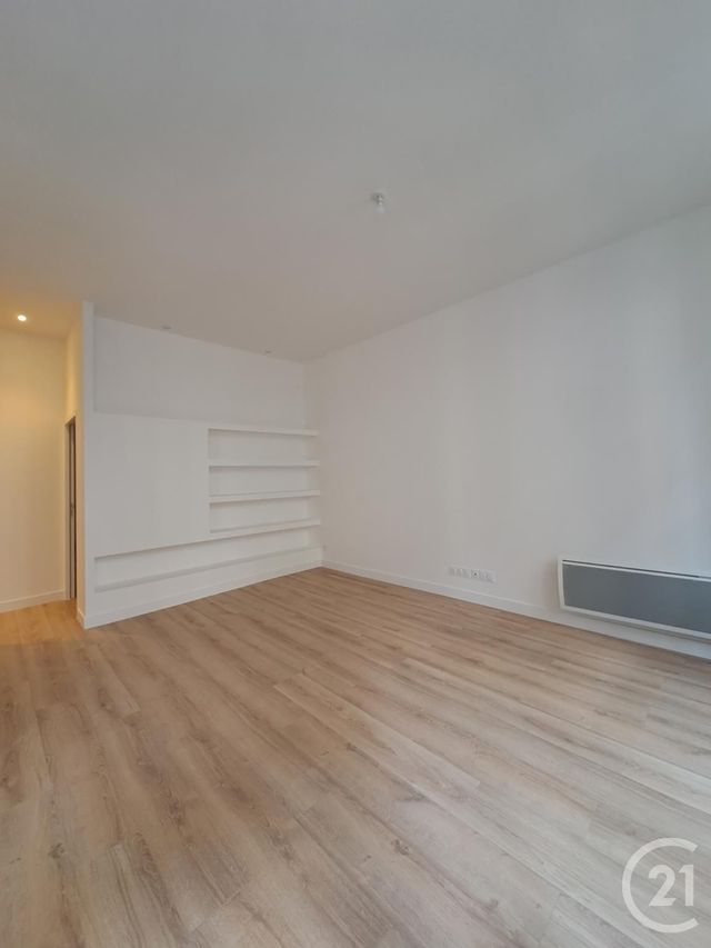 Appartement T3 &agrave; louer - 3 pi&egrave;ces - 65,30 m2 - Bordeaux - 33 - AQUITAINE