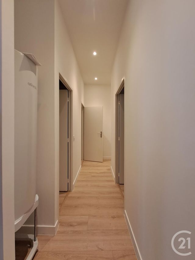 Appartement T3 &agrave; louer - 3 pi&egrave;ces - 65,30 m2 - Bordeaux - 33 - AQUITAINE