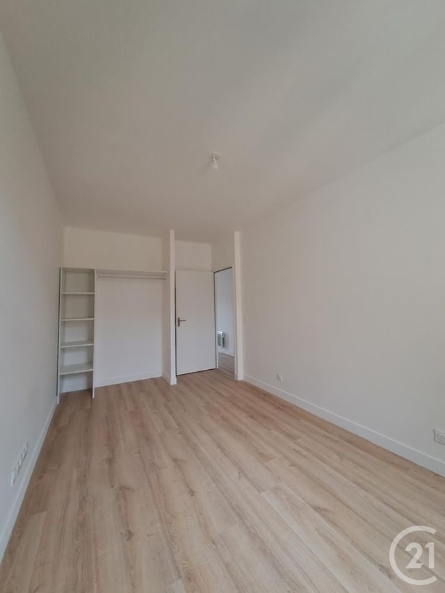 Appartement T3 &agrave; louer - 3 pi&egrave;ces - 65,30 m2 - Bordeaux - 33 - AQUITAINE