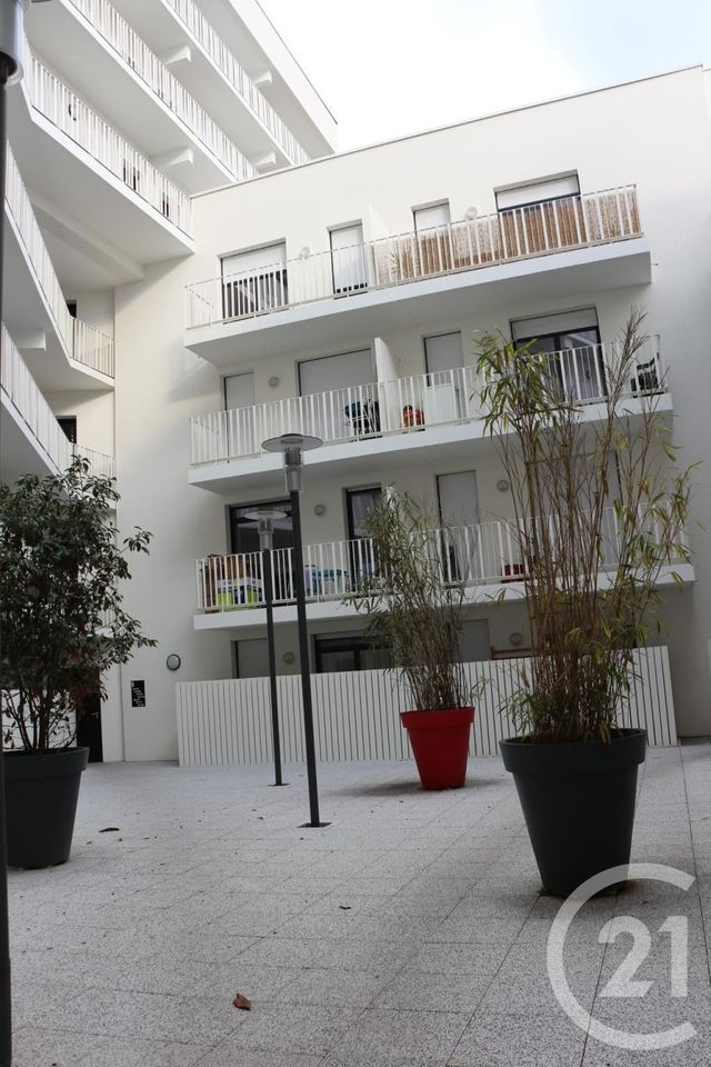 Appartement F4 &agrave; louer - 4 pi&egrave;ces - 74,20 m2 - Begles - 33 - AQUITAINE