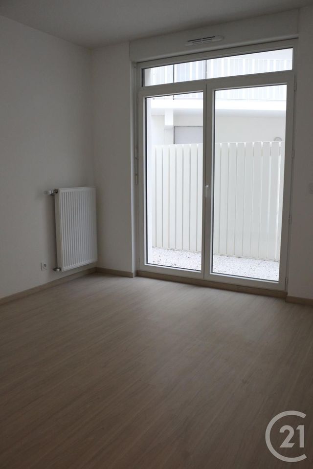 Appartement F4 &agrave; louer - 4 pi&egrave;ces - 74,20 m2 - Begles - 33 - AQUITAINE