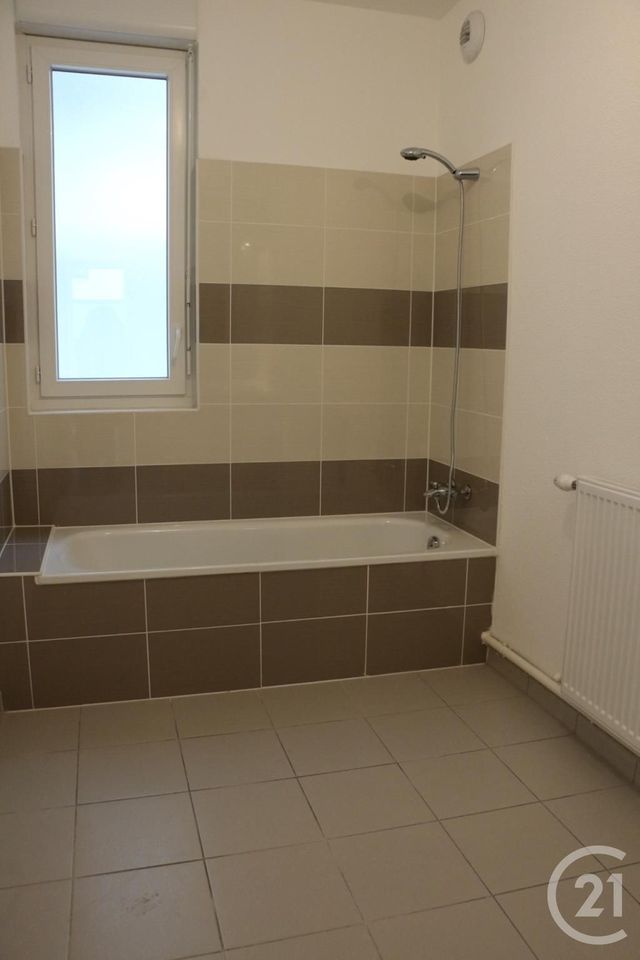 Appartement F4 &agrave; louer - 4 pi&egrave;ces - 74,20 m2 - Begles - 33 - AQUITAINE