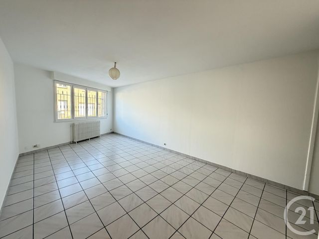 Appartement T3 &agrave; louer - 3 pi&egrave;ces - 75 m2 - Begles - 33 - AQUITAINE