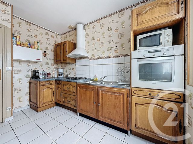 Appartement &agrave; vendre - 3 pi&egrave;ces - 68,36 m2 - Ressons Sur Matz - 60 - PICARDIE