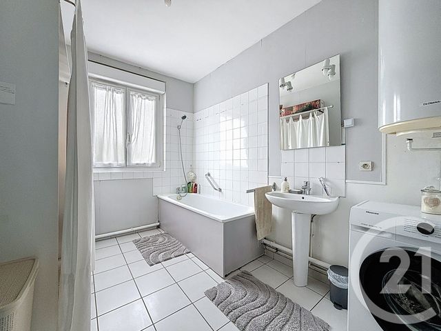 Appartement &agrave; vendre - 3 pi&egrave;ces - 68,36 m2 - Ressons Sur Matz - 60 - PICARDIE